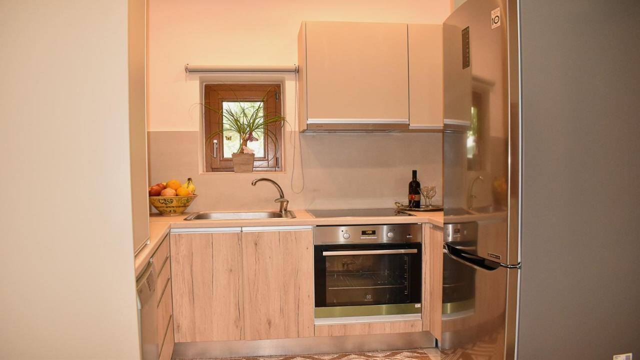 הוילה Meskla Platanus House מראה חיצוני תמונה