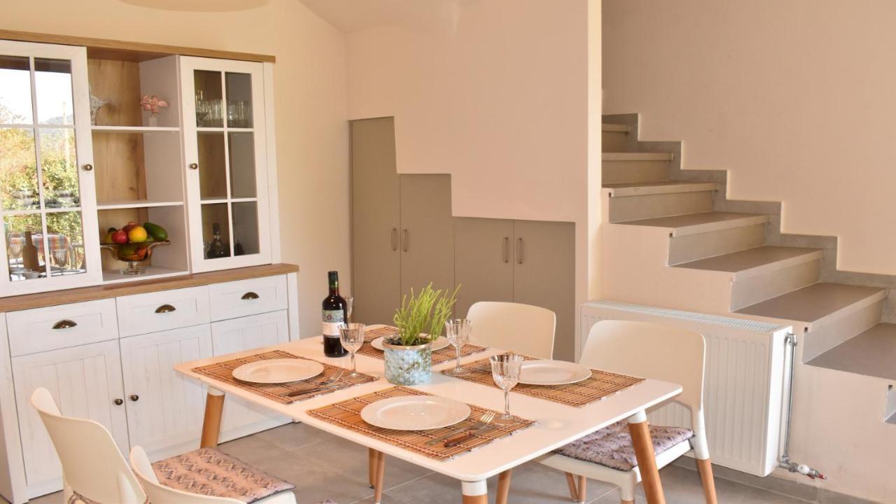 הוילה Meskla Platanus House מראה חיצוני תמונה