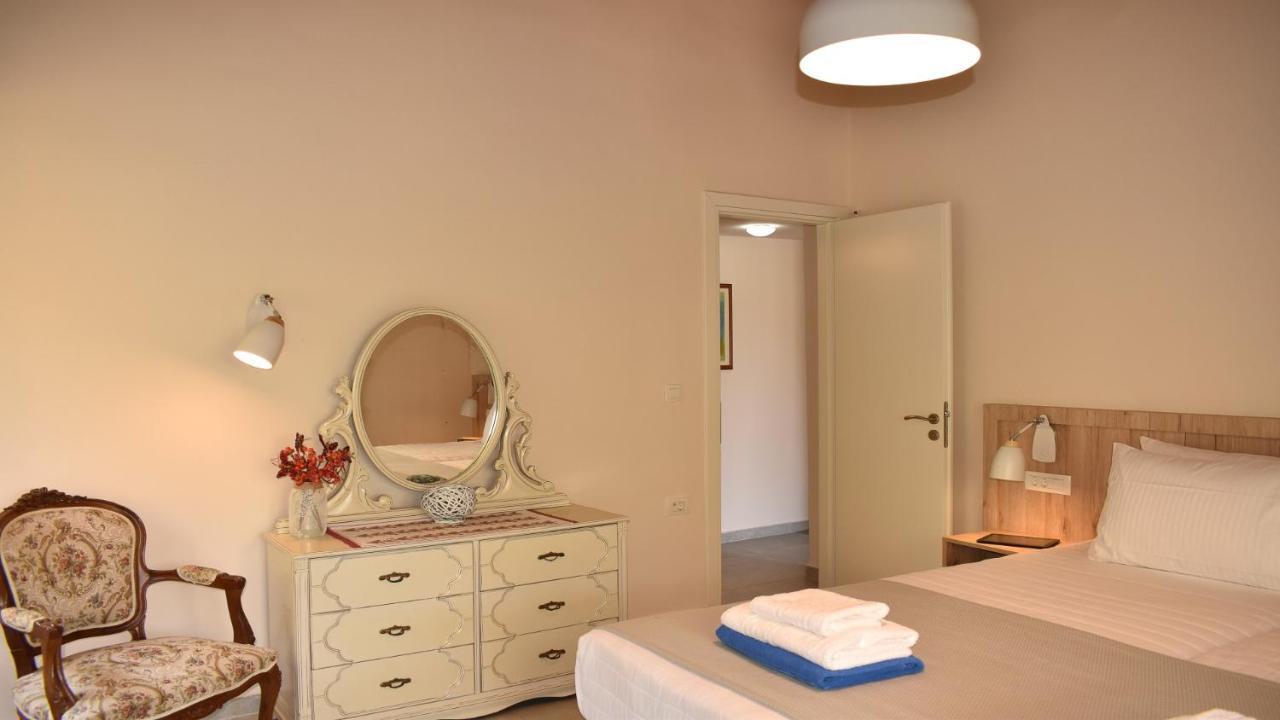הוילה Meskla Platanus House מראה חיצוני תמונה