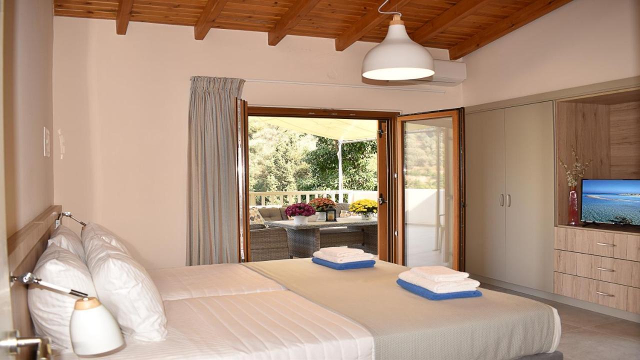 הוילה Meskla Platanus House מראה חיצוני תמונה